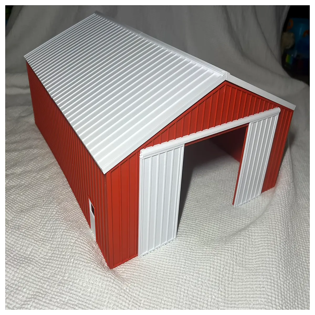 1 64 scale barn for diorama scenery farm building miniature with weathered details
