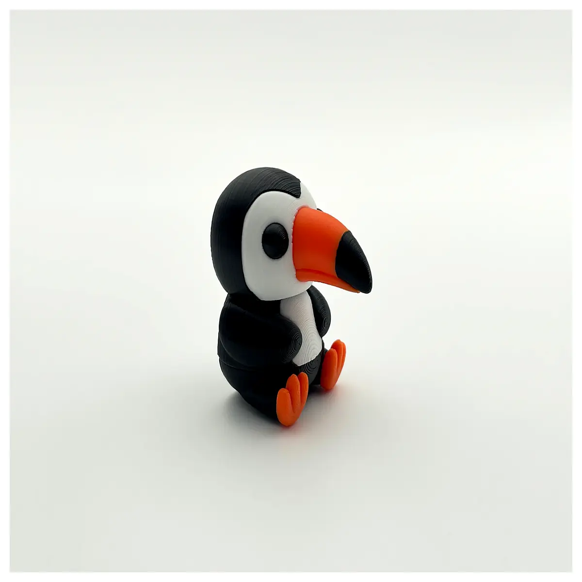 articulated toucan toy for kids movable beak bird figure realistic plastic parrot puppet for educational play and party favors