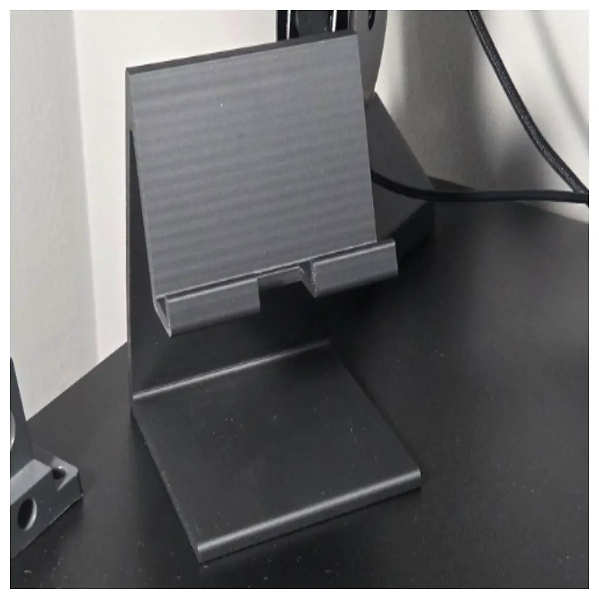 adjustable cell phone for desk universal mobile holder for nightstand non slip tablet dock for bedside table
