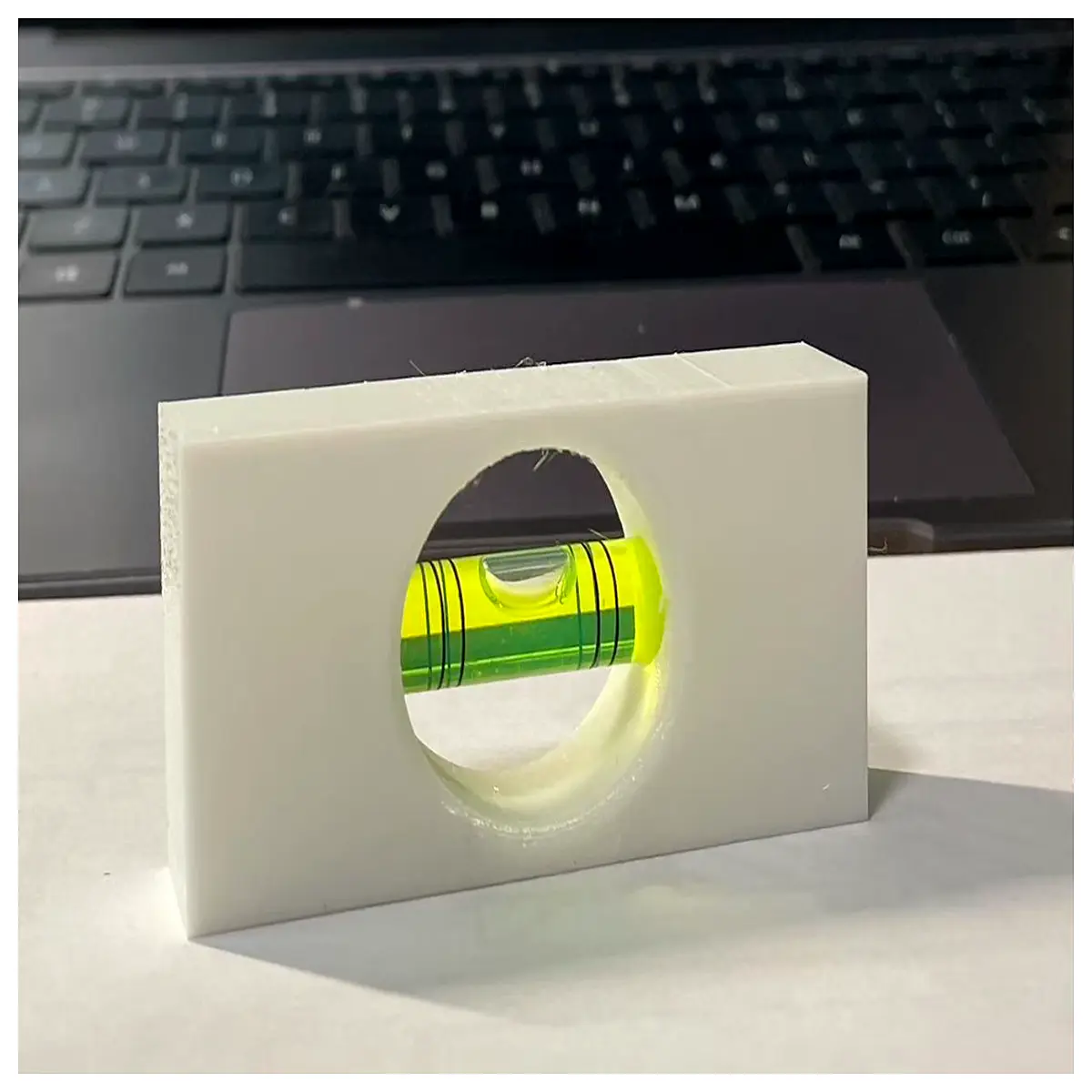 digital laser level with self leveling bubble vial for carpentry and tile work magnetic mounting tool