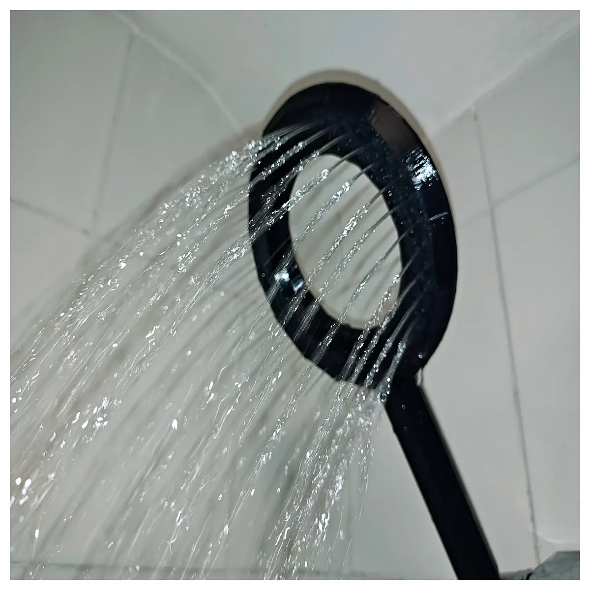 minimalist open ring shower head rainfall high pressure low water consumption eco friendly bathroom fixture