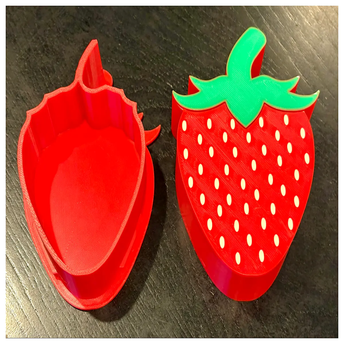 clear plastic clamshell packaging for fresh strawberries fruit box with ventilation holes bulk berry storage container