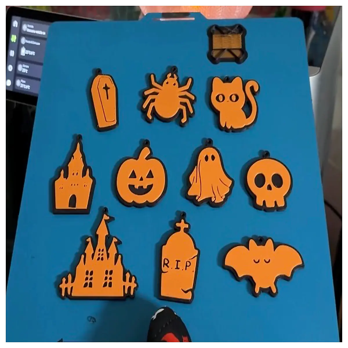 spooky halloween party decorations haunted house props scary wall decals inflatable yard ghosts pumpkins