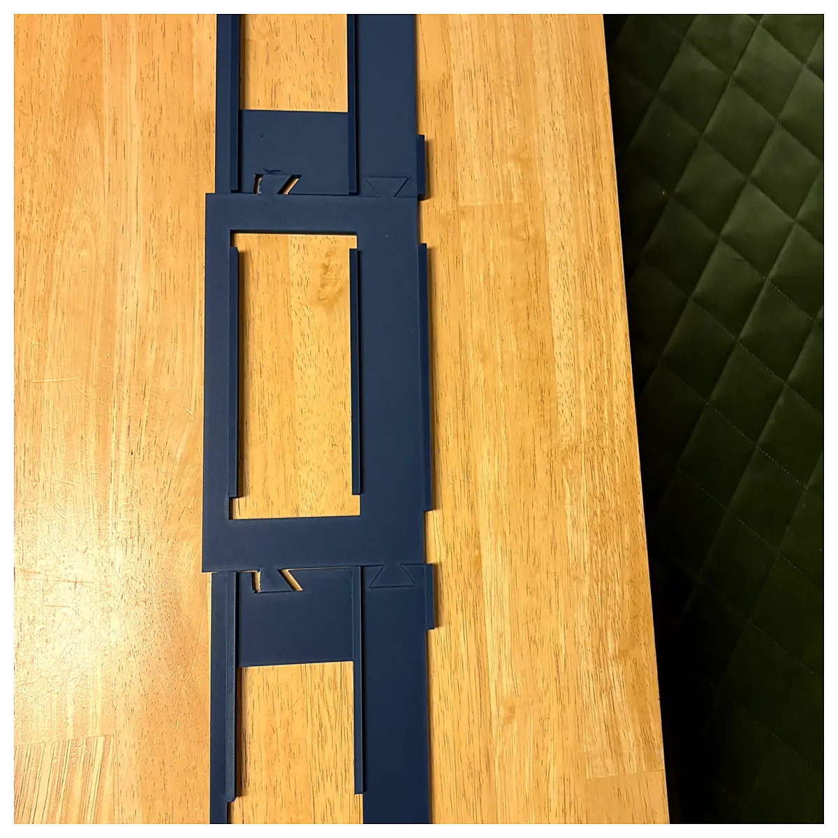 radius milling template notch stop guide jig for precise edge profiling and curve cutting on wood or metal workpieces