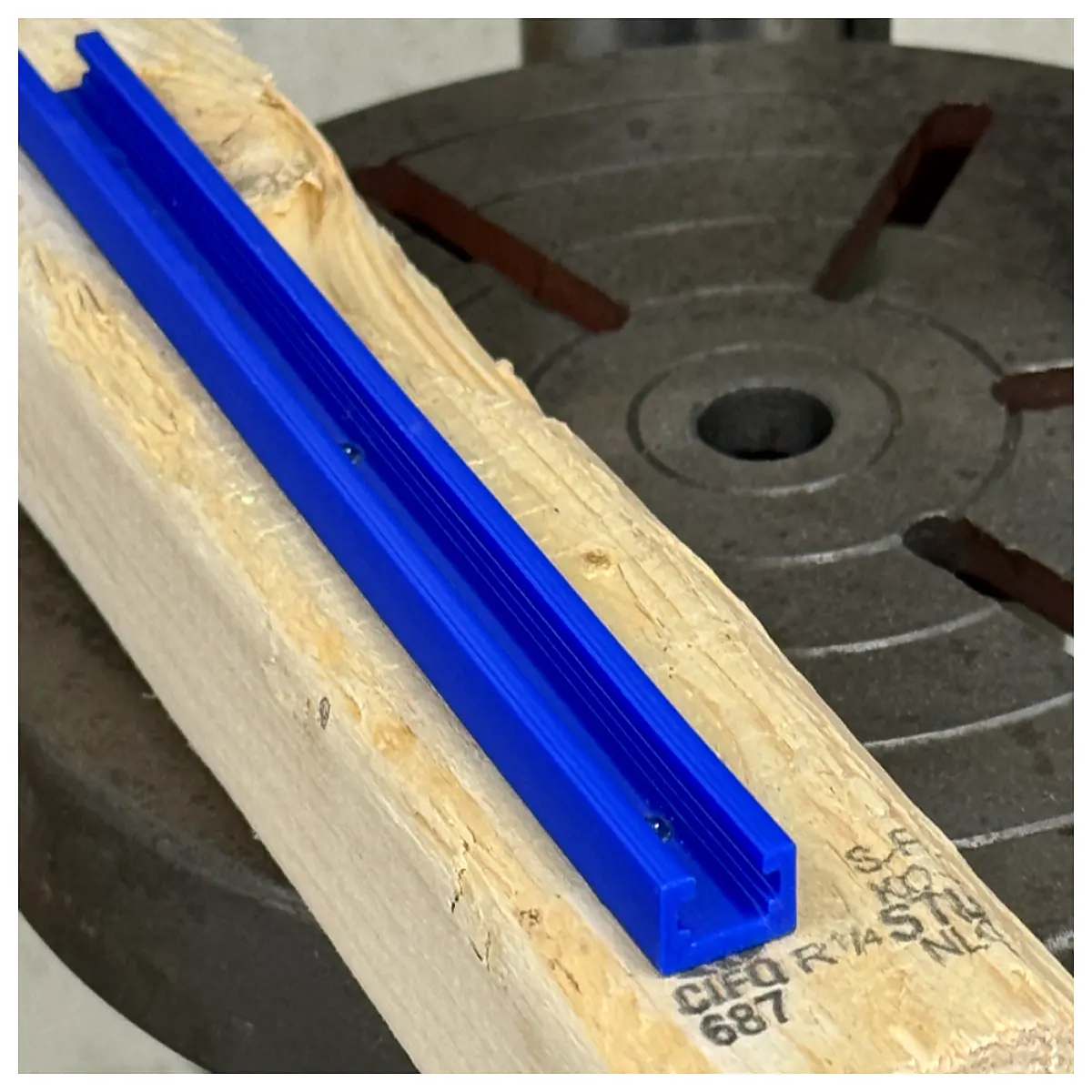 34mm t slot aluminum extrusion profile with threaded holes for woodworking clamps and jigs