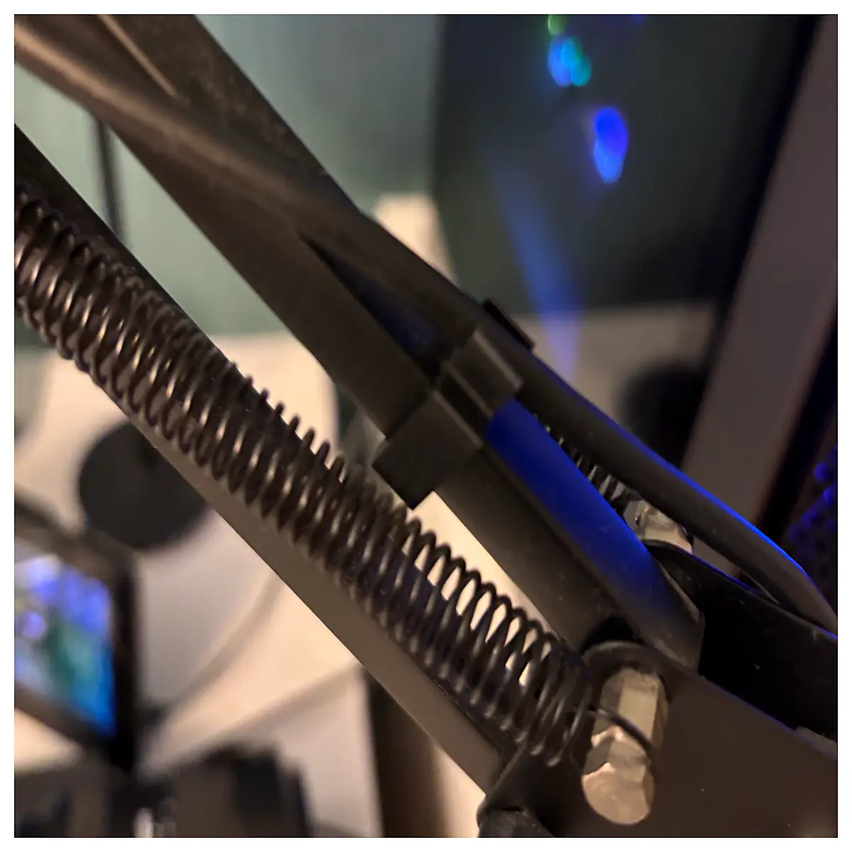 desk microphone cable clip organizer for streaming setup pc gaming headset mount wire management