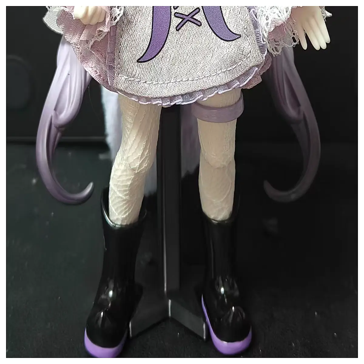 adjustable height doll support for bjd ball jointed figure base shelf