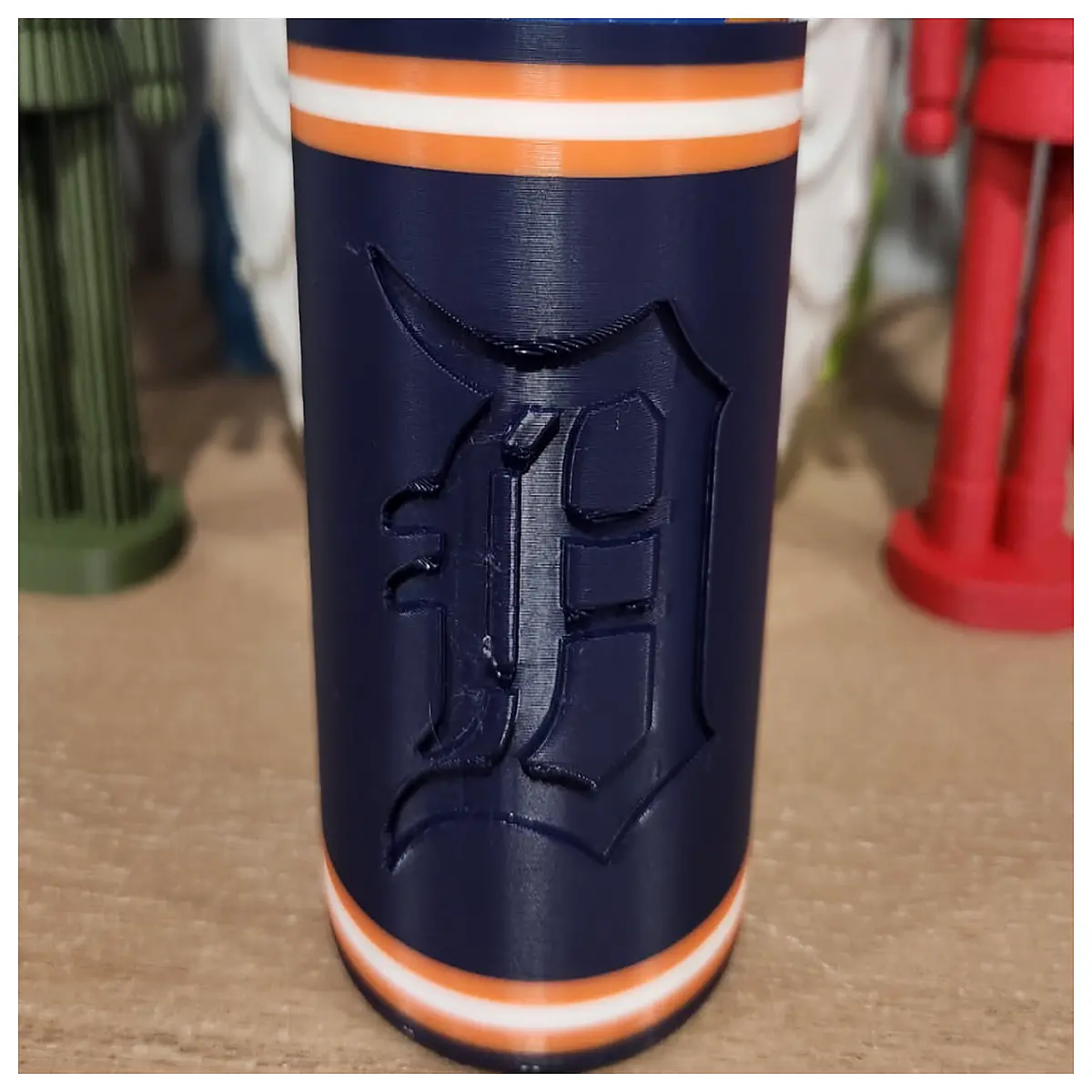 detroit tigers can cooler sleeve neoprene drink holder insulator for baseball fans tailgating