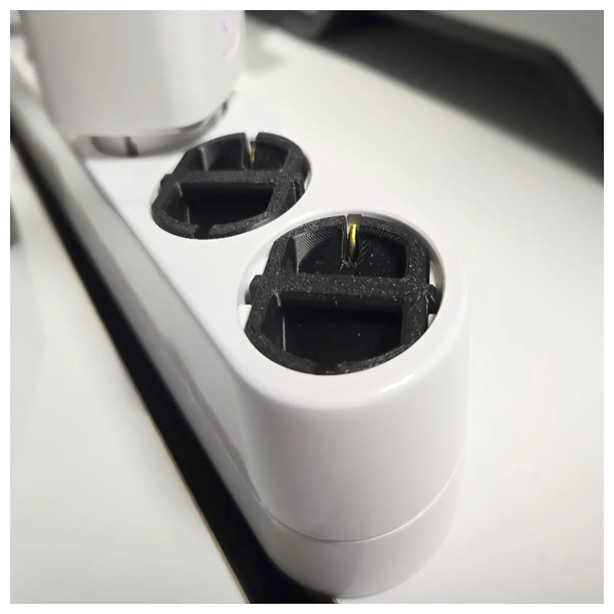 safety plug covers for 220v outlets cee7 4 socket plugs childproof caps unused wall socket protectors electrical safety stoppers
