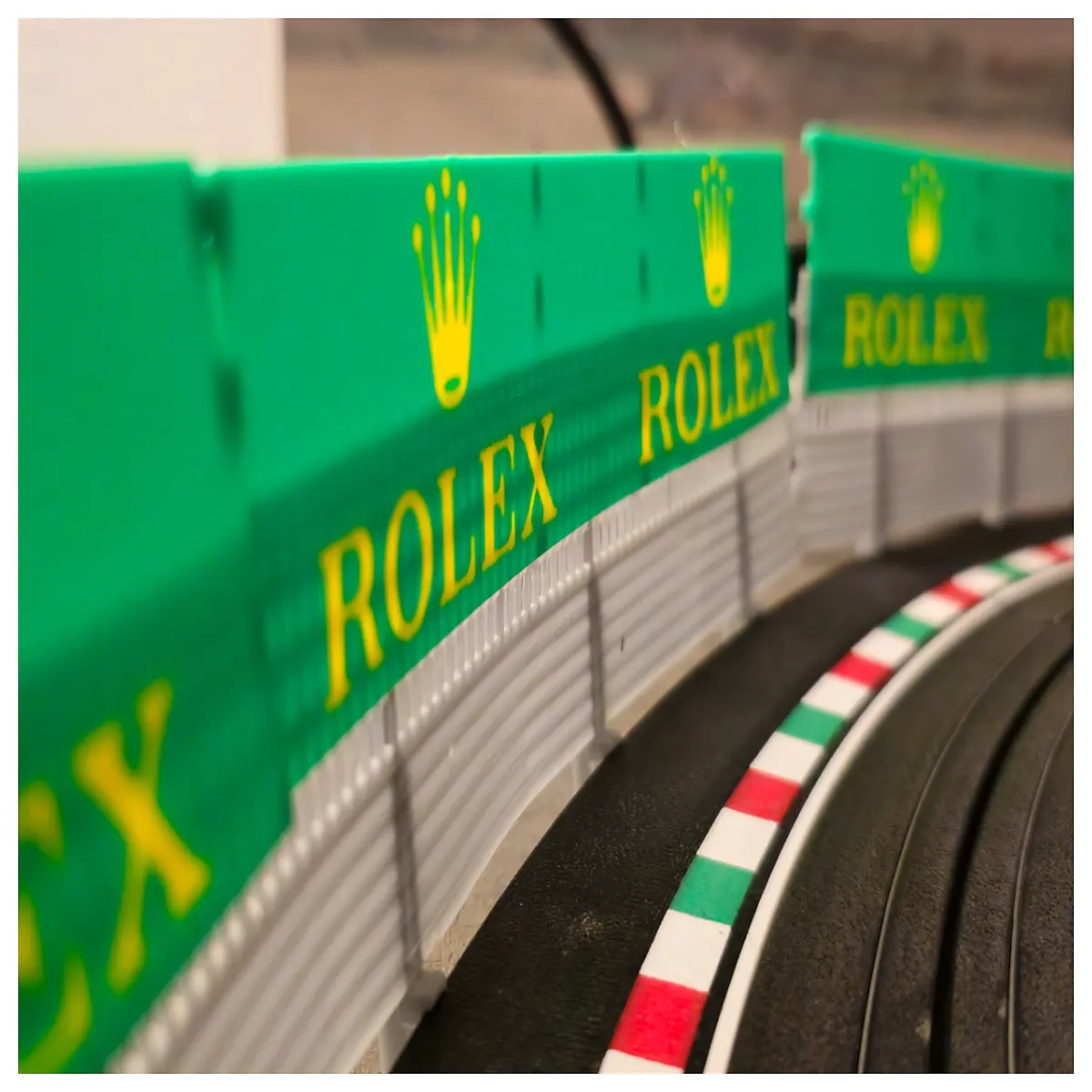 r type for afx windscreen mounting flexible vinyl sign