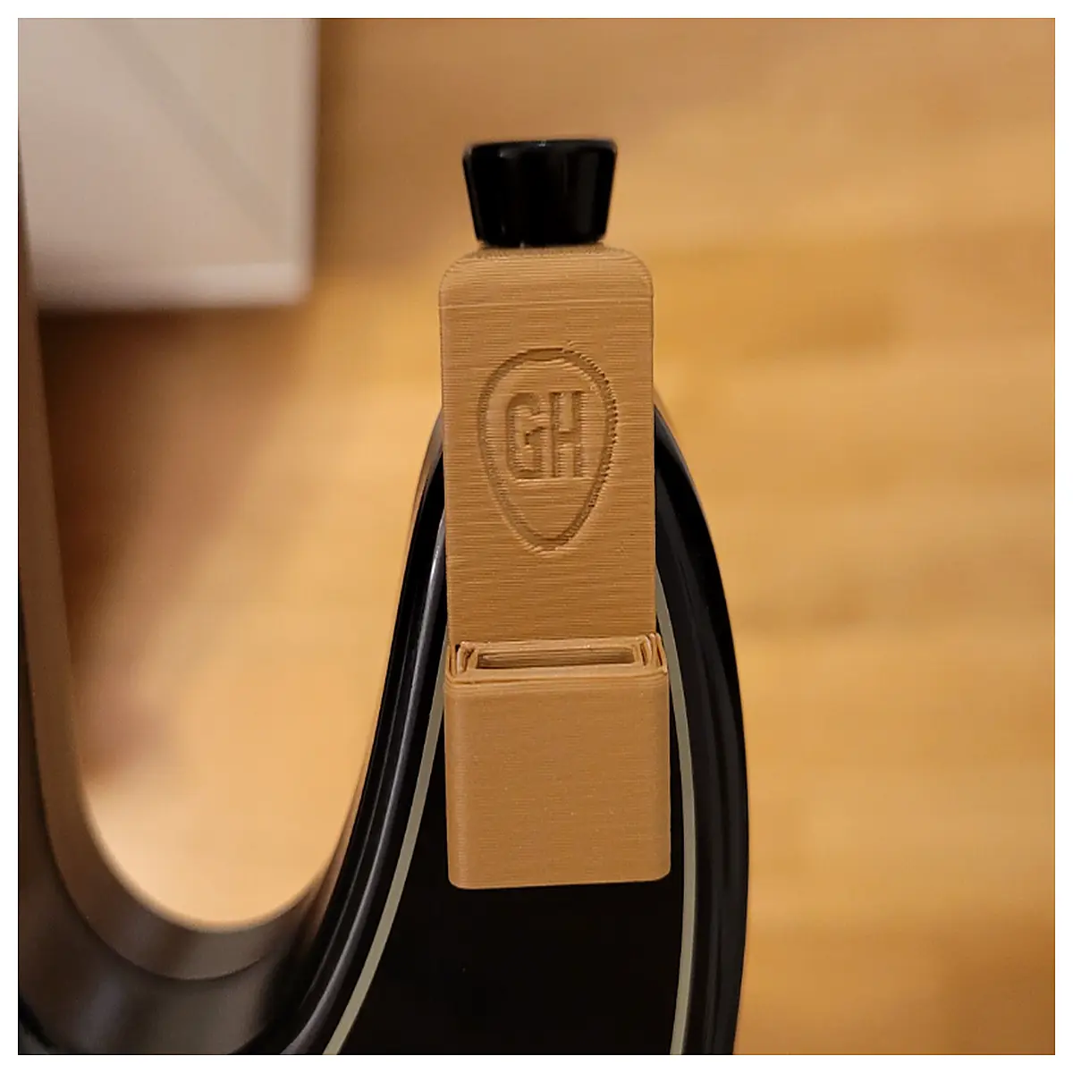 guitar hero dongle holder mount for wii game controller adapter organizer