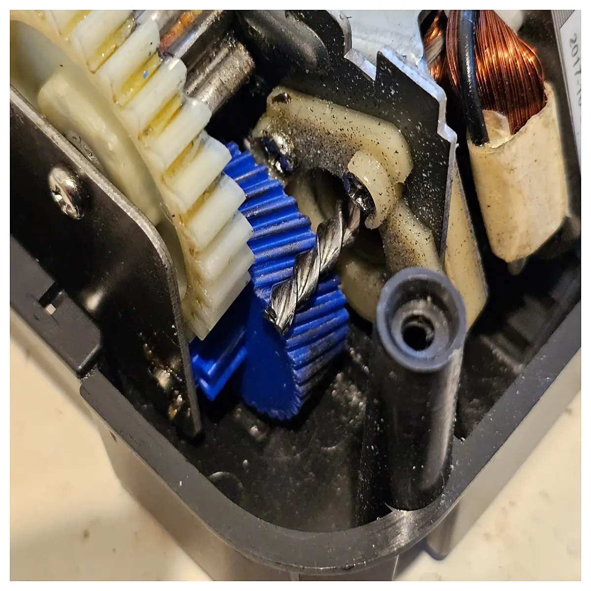 fellowes shredder replacement gears motor drive parts repair
