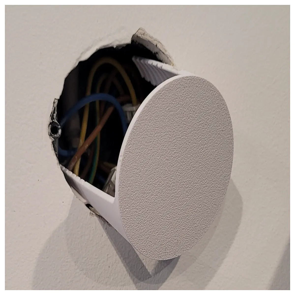 60mm plasterboard blanking plug electrical box cover white round flush mount cable gland seal