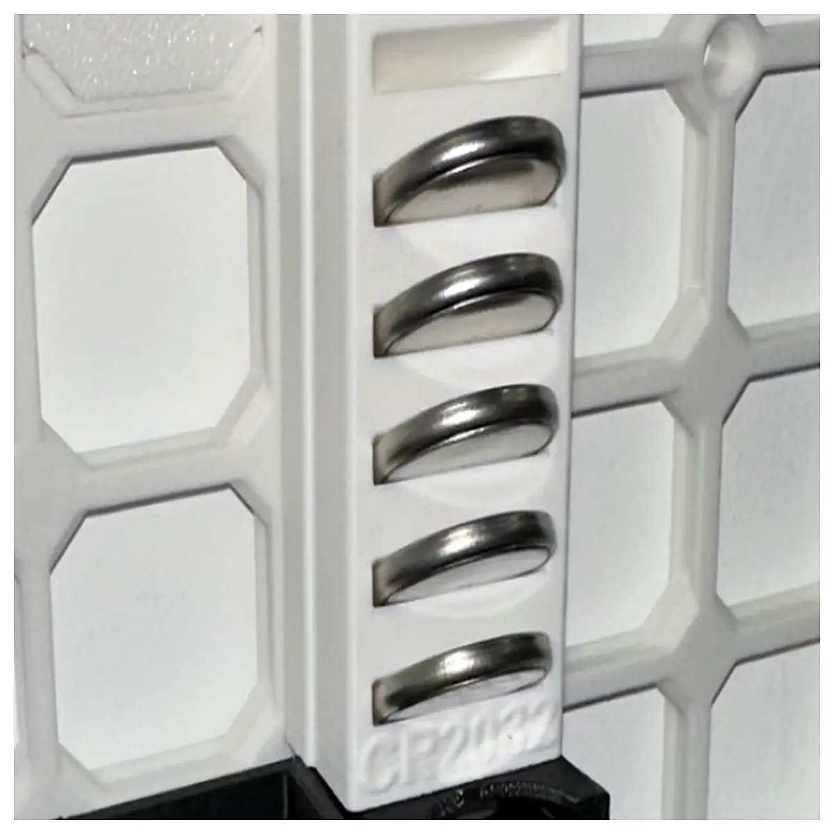 cr2032 battery holder clip mount wall adhesive multi series串联 3v coin cell organizer case