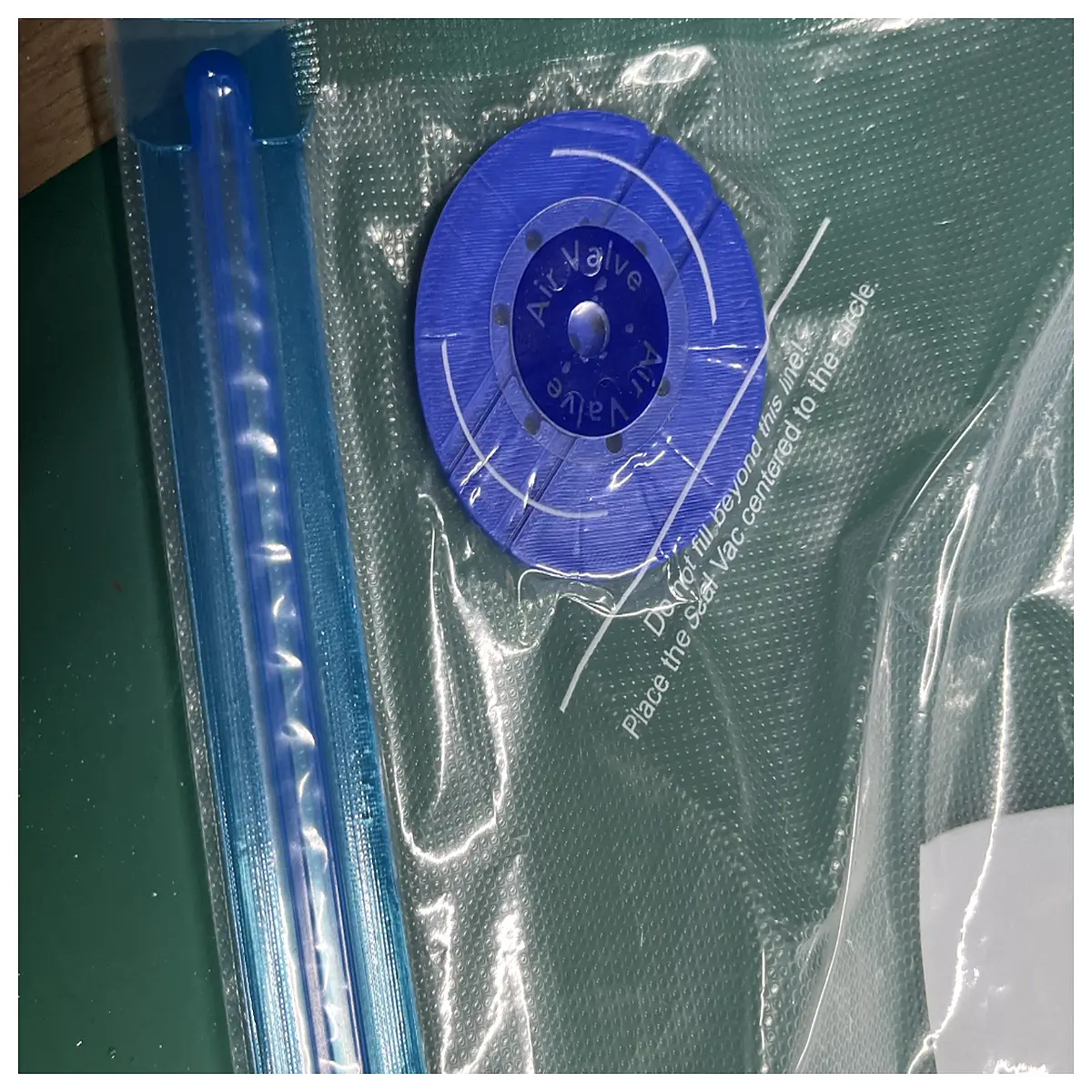 vacuum bag inserts stiffeners for food storage crispness preservation