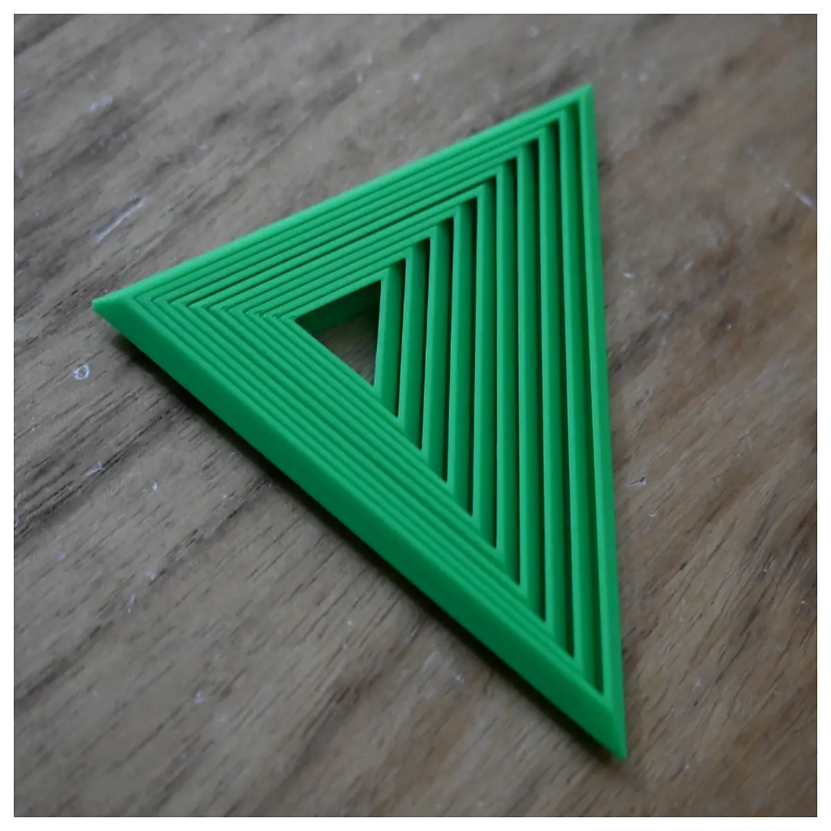 stress relief fidget toy triangle vortex ring anti anxiety sensory spinner for adults kids adhd aid