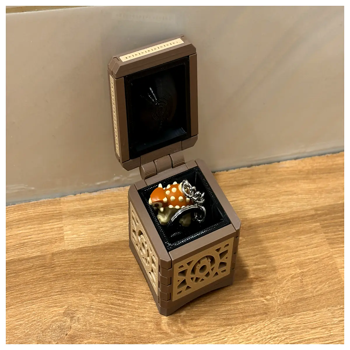 travel ring organizer box with mirror portable jewelry case for necklaces earrings small storage container for wedding rings