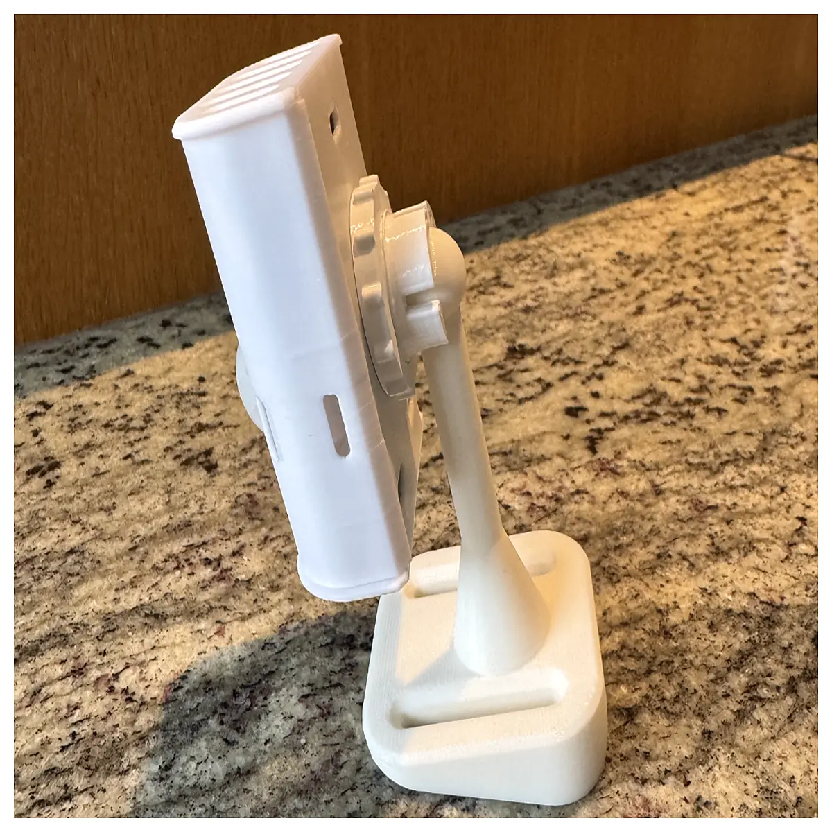 parametric tilt for everything presence one modular desk organizer