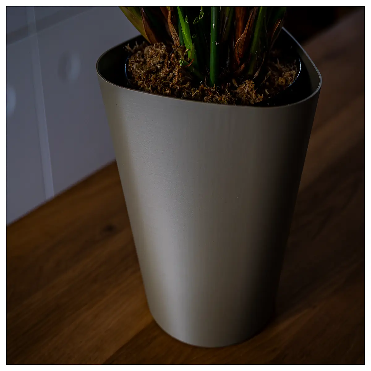 modern ceramic orchid pots with drainage holes minimalist hanging planters for phalaenopsis sleek white indoor flower containers