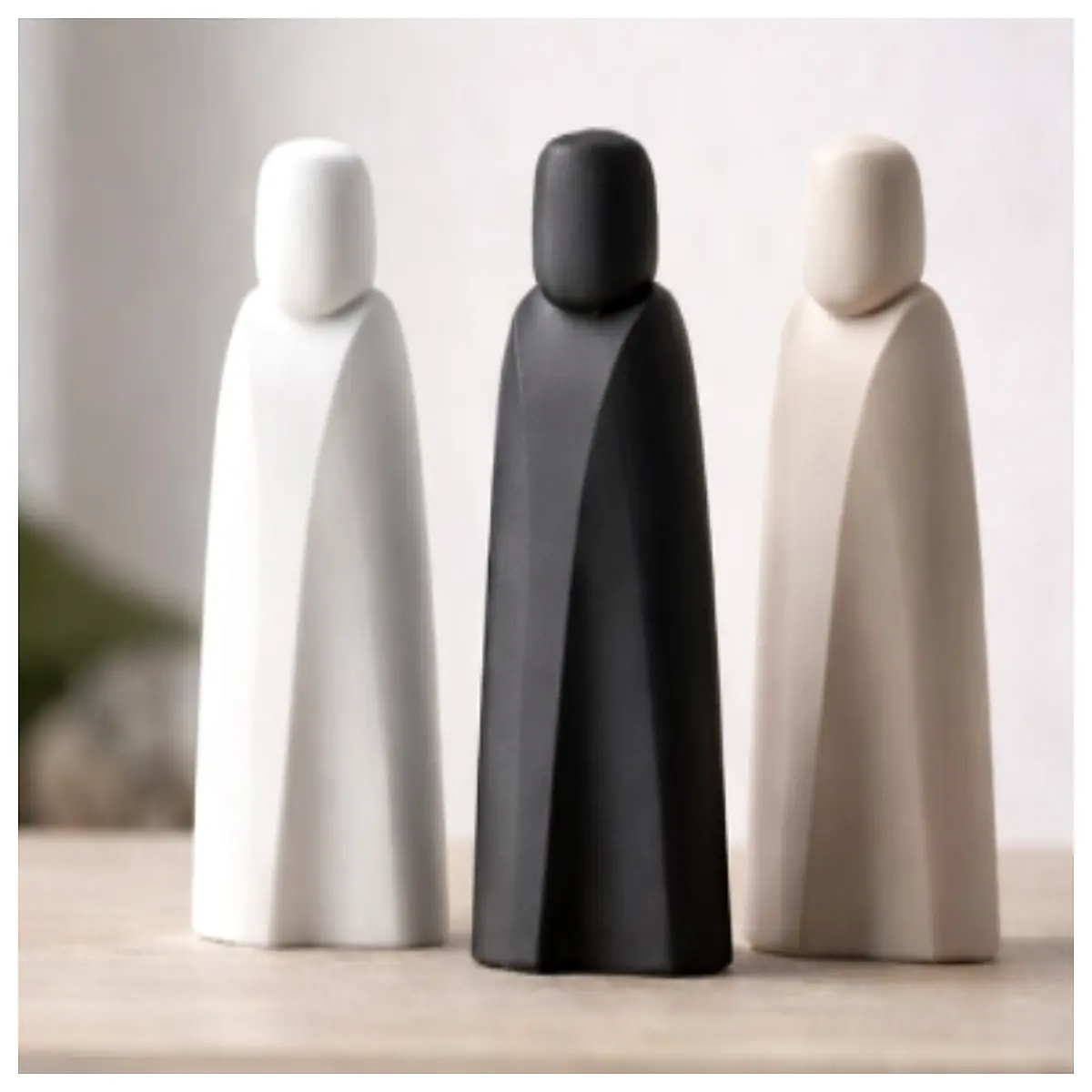 low poly minimalist human statue abstract geometric art decor modern desk figurine