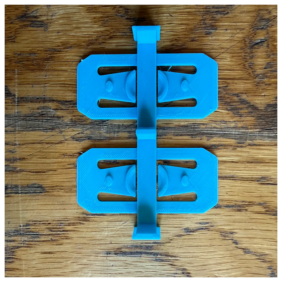 hot wheel dual track connector adapter for toy train sets and railway accessories