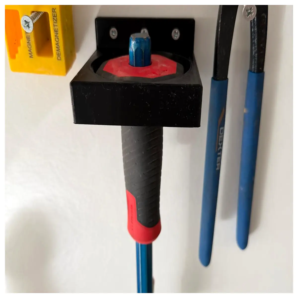 bellota chisel rest holder sharpener for woodworking tools bench accessory