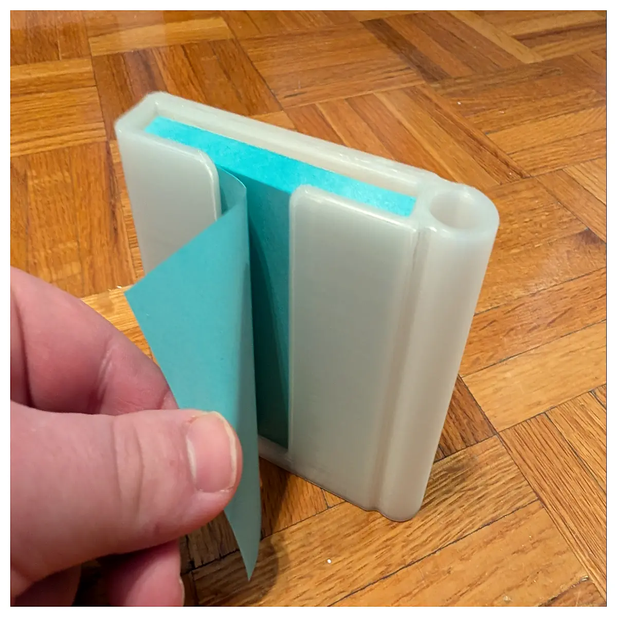 magnetic z shaped memo dispenser holder for fridge note organizer office school stationery storage rack