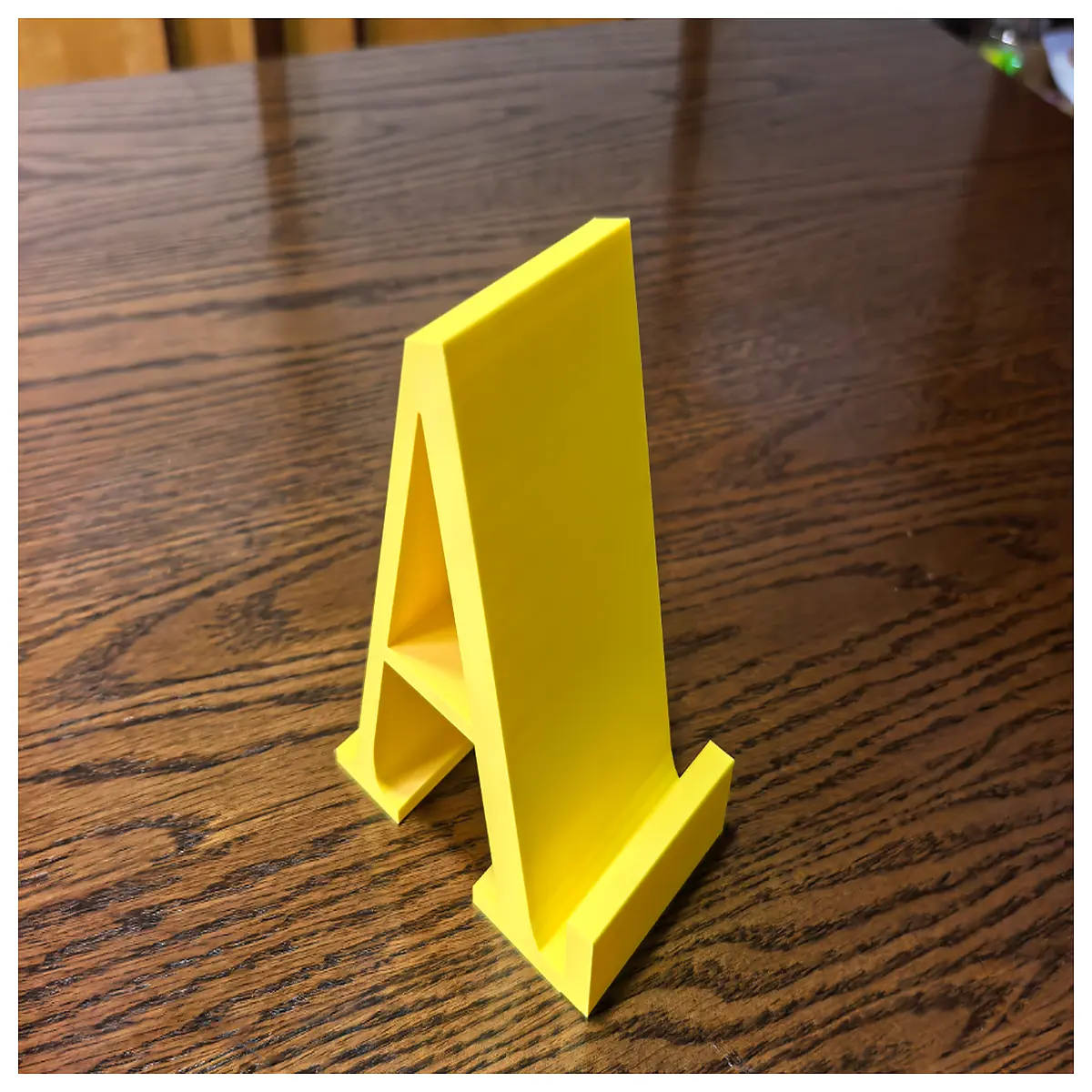 aesthetic alphabet letter phone holder for desk imessage typing aesthetic decor