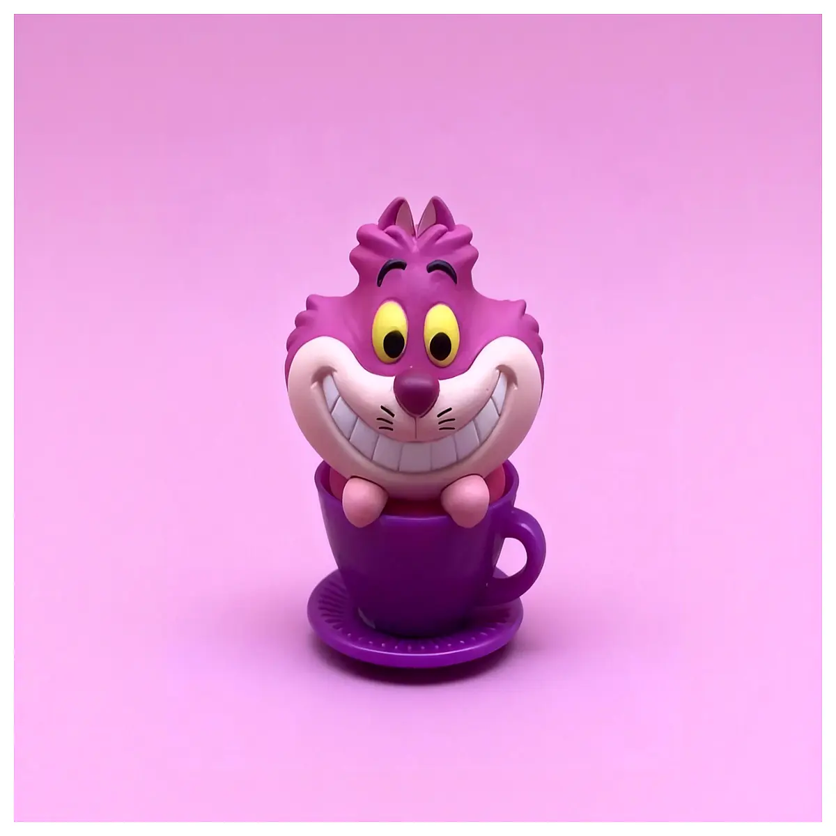 alice in wonderland cheshire cat figurine cute desk ornament painting toy girls