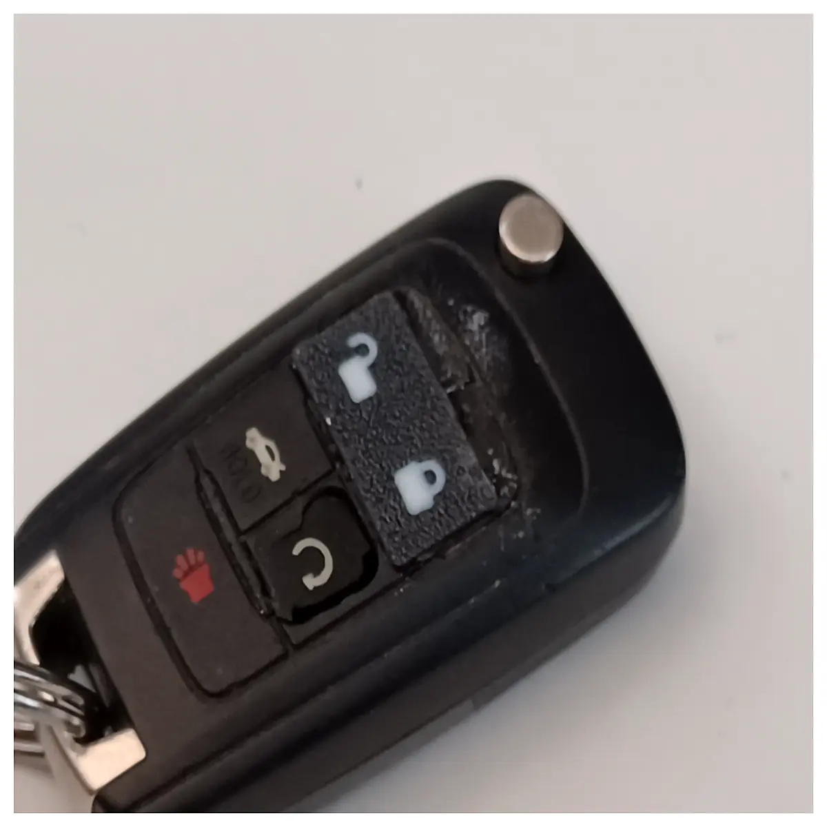 chevy key fob repair replacement shell battery cover fix for malibu cruze equinox