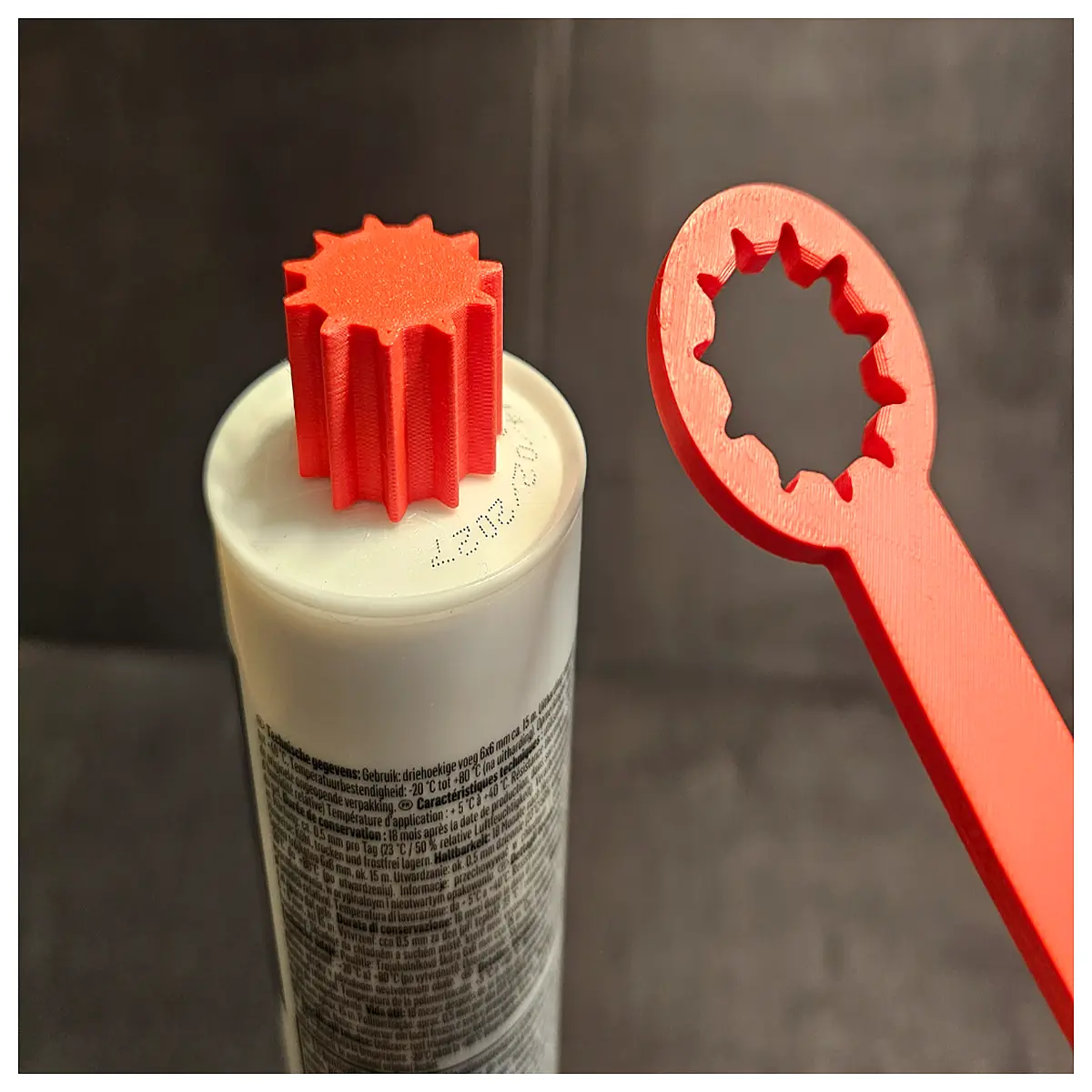 drum lid opener with gear handle tool for tight sealed buckets
