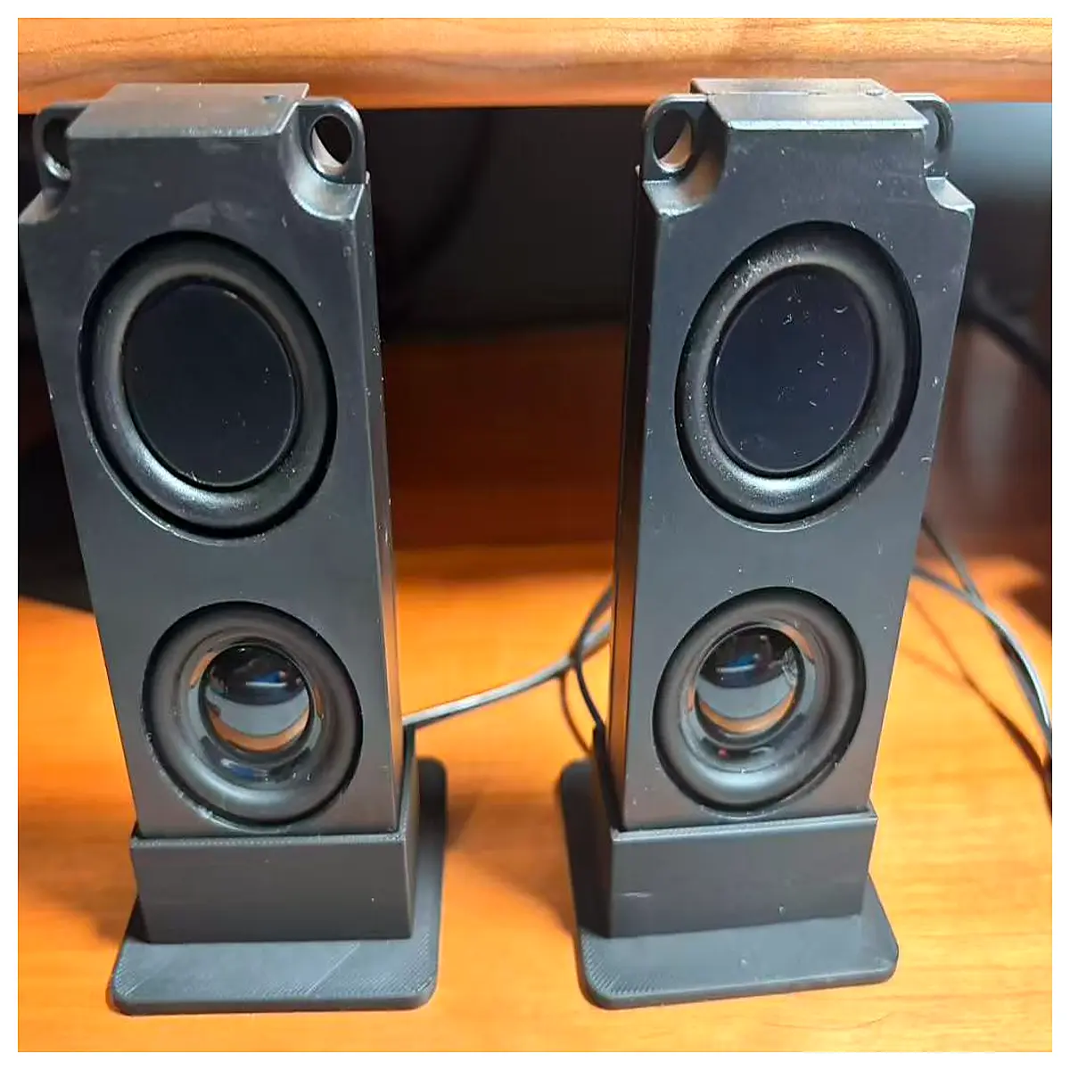 mini speaker base for bluetooth speakers desktop audio dock organizer