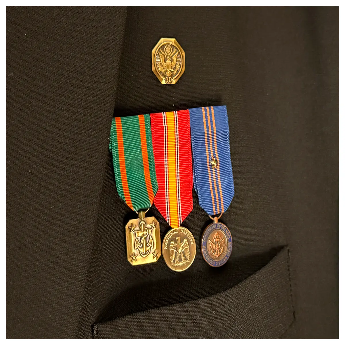 magnetic mini medal bar strip 3 medals holder rack for military awards ribbons chest pin organizer