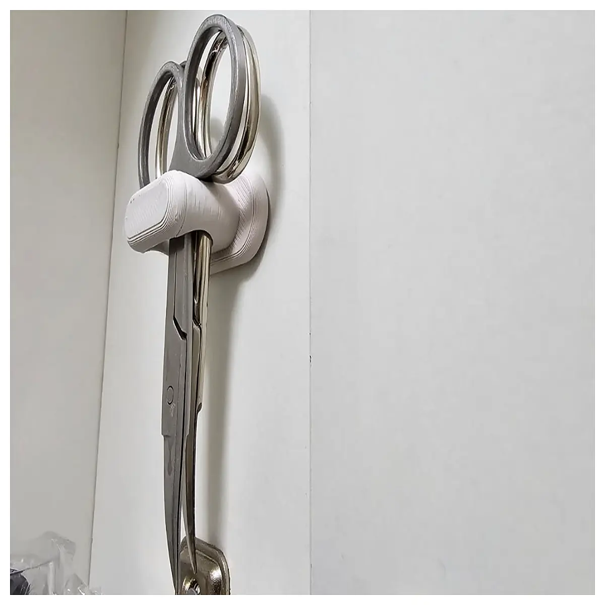 duty wall mounted bathroom organizer rack for toiletries shampoo storage no drill adhesive hooks