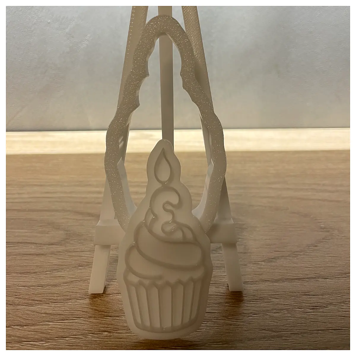 edible number 3 cookie stamp for cupcakes birthday party fondant icing decoration