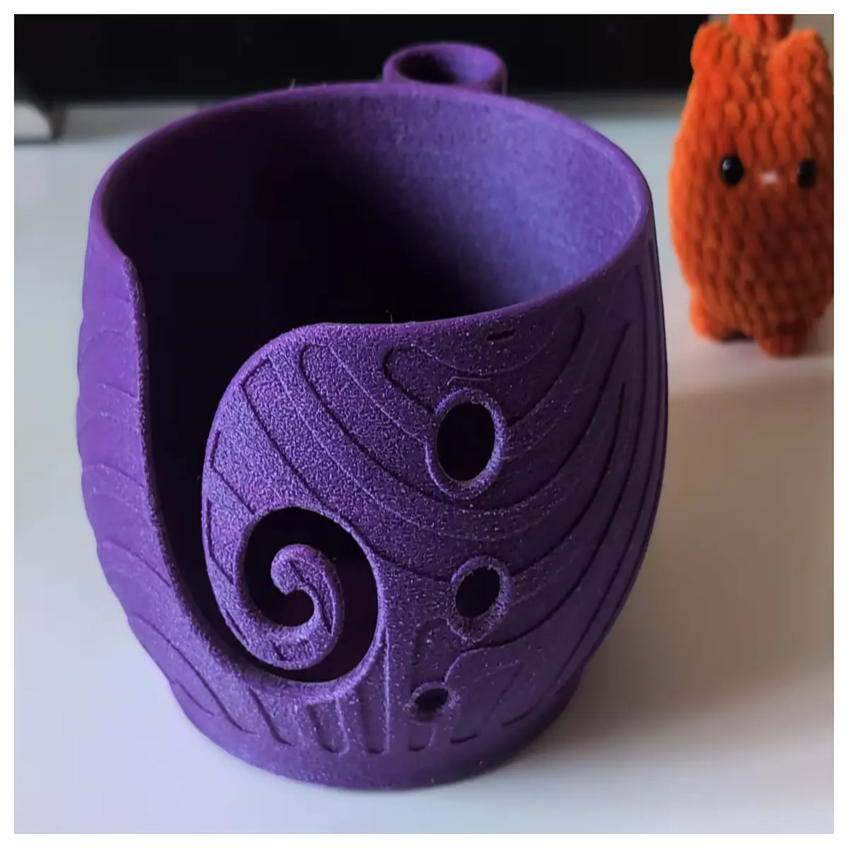 yarn bowl with anti roll wave pattern knitting crochet holder for yarn balls