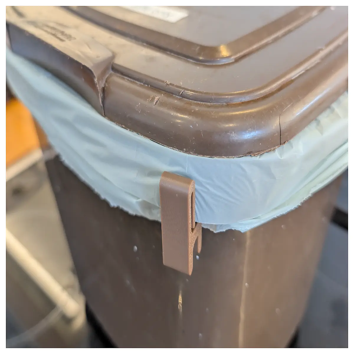 commercial kitchen waste bin clips duty trash can holders for municipal outdoor bins leak proof bag fasteners