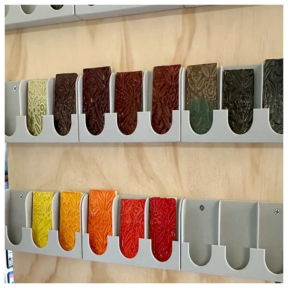 glossy ceramic tile sample storage rack organizer for showroom