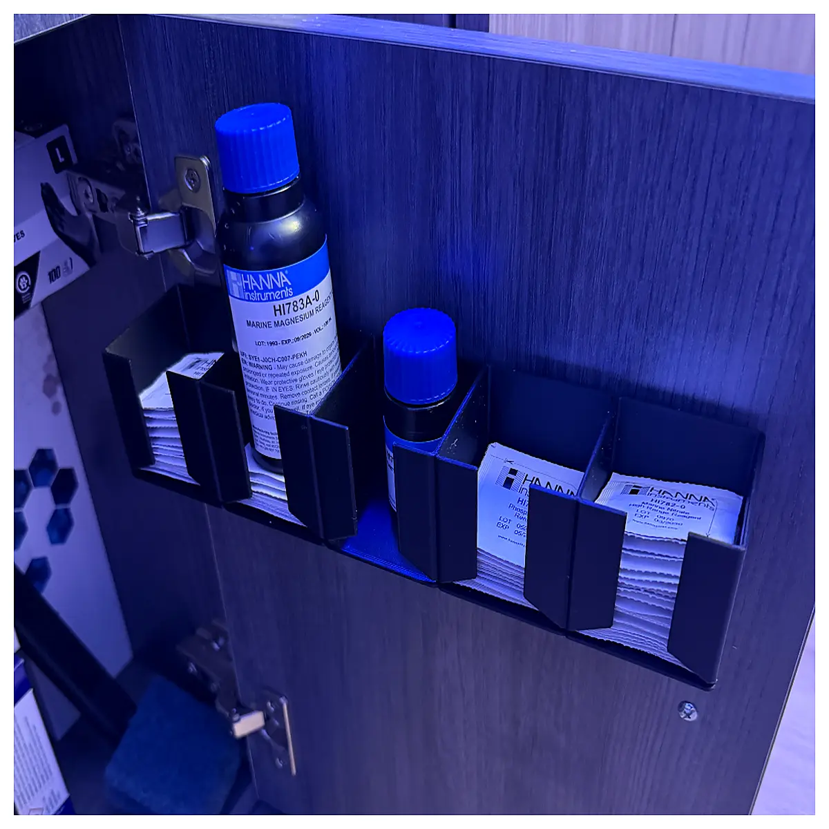 hanna reagent rack holder organizer shelf dispenser storage for lab bench