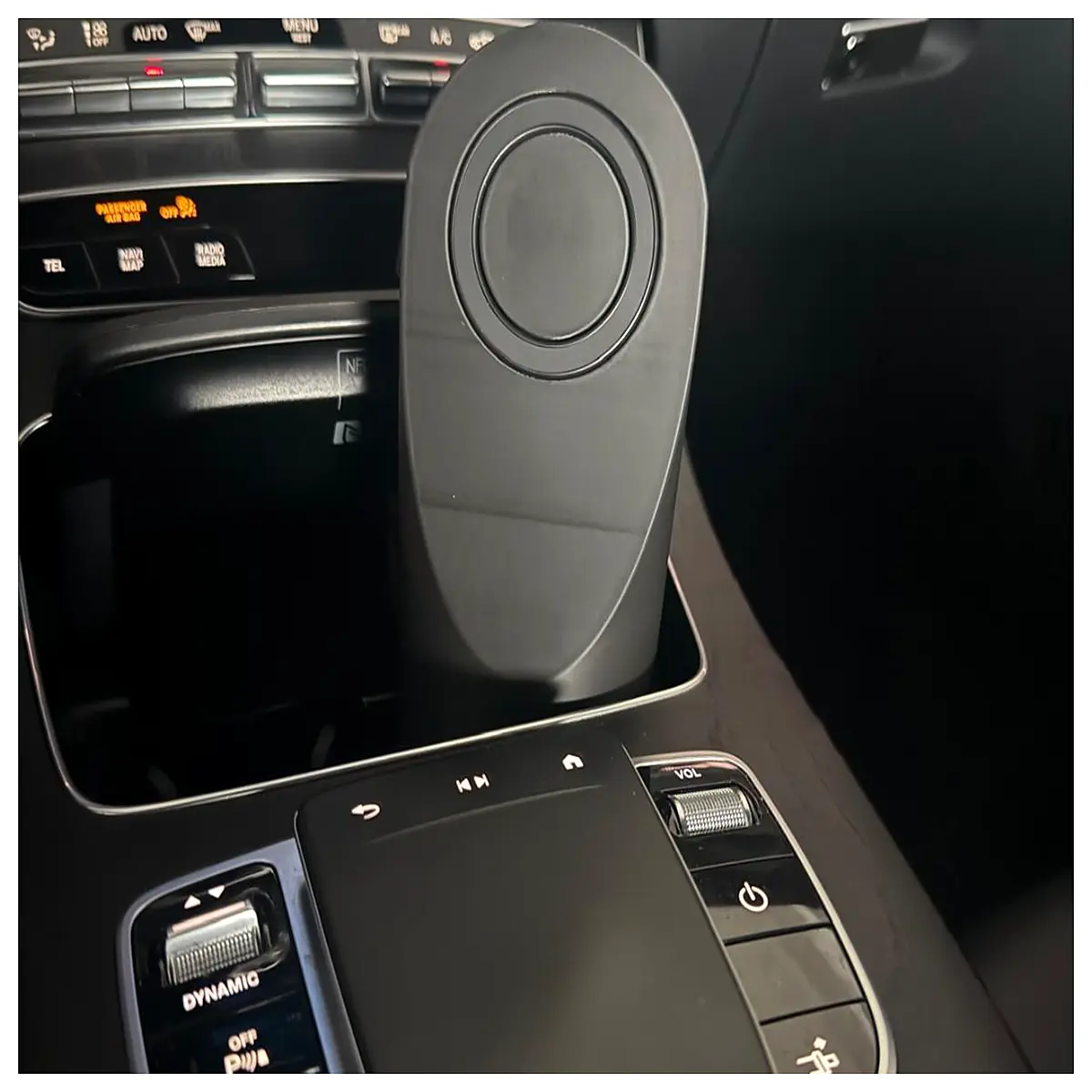universal car cup holder phone mount magnetic magnet for dashboard air vent clip