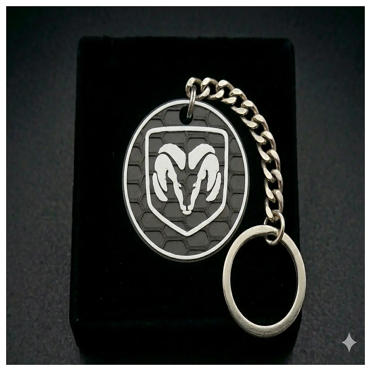 keychain metal car accessories truck driver