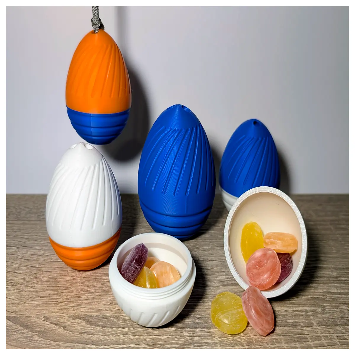 hollow plastic easter egg ornament with lid for storing small gifts jewelry candy container holiday decoration