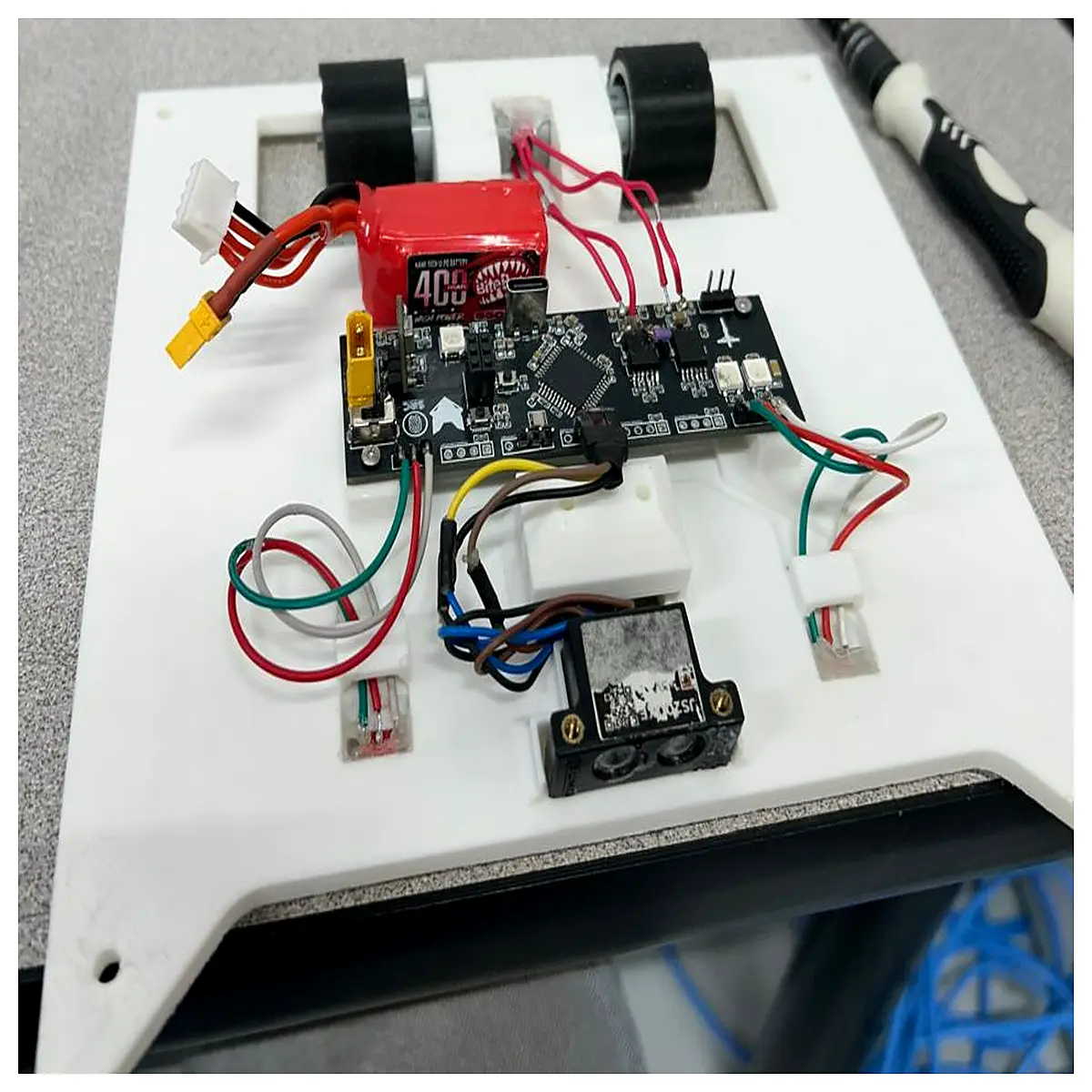 universal robot chassis base plate for diy educational stem kits modular bumper bot frame with motor mounts and wheel hubs