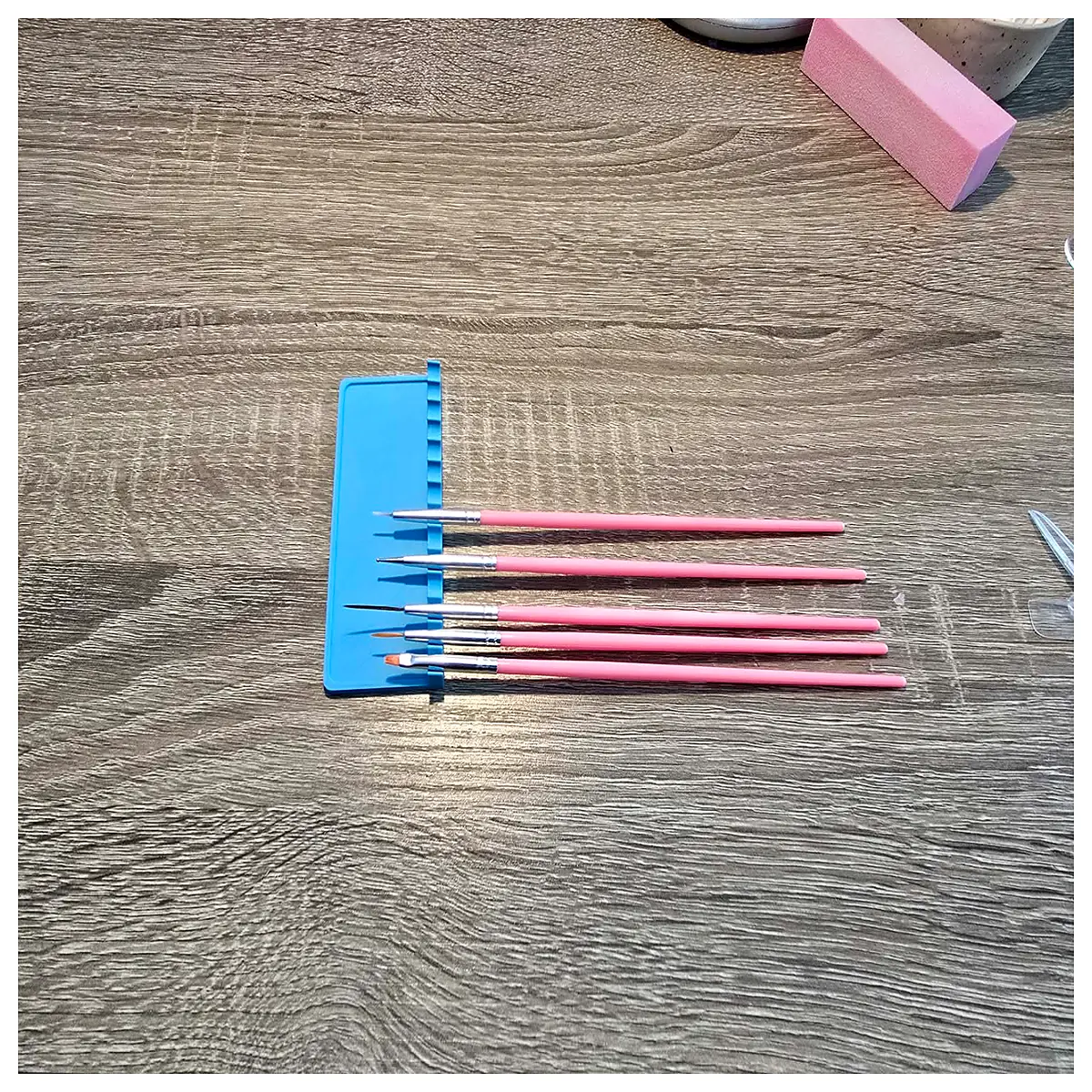 nail brush holder for salon tools organizer desk accessory