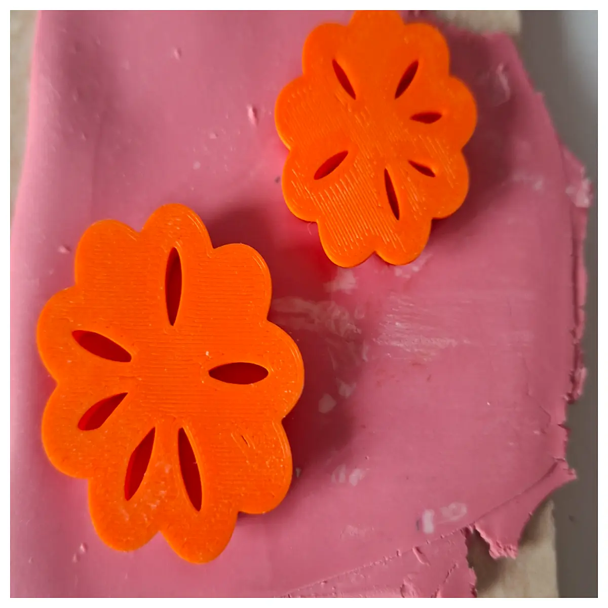 daisy clay cutter set for polymer fondant sugarcraft cake decorating tools