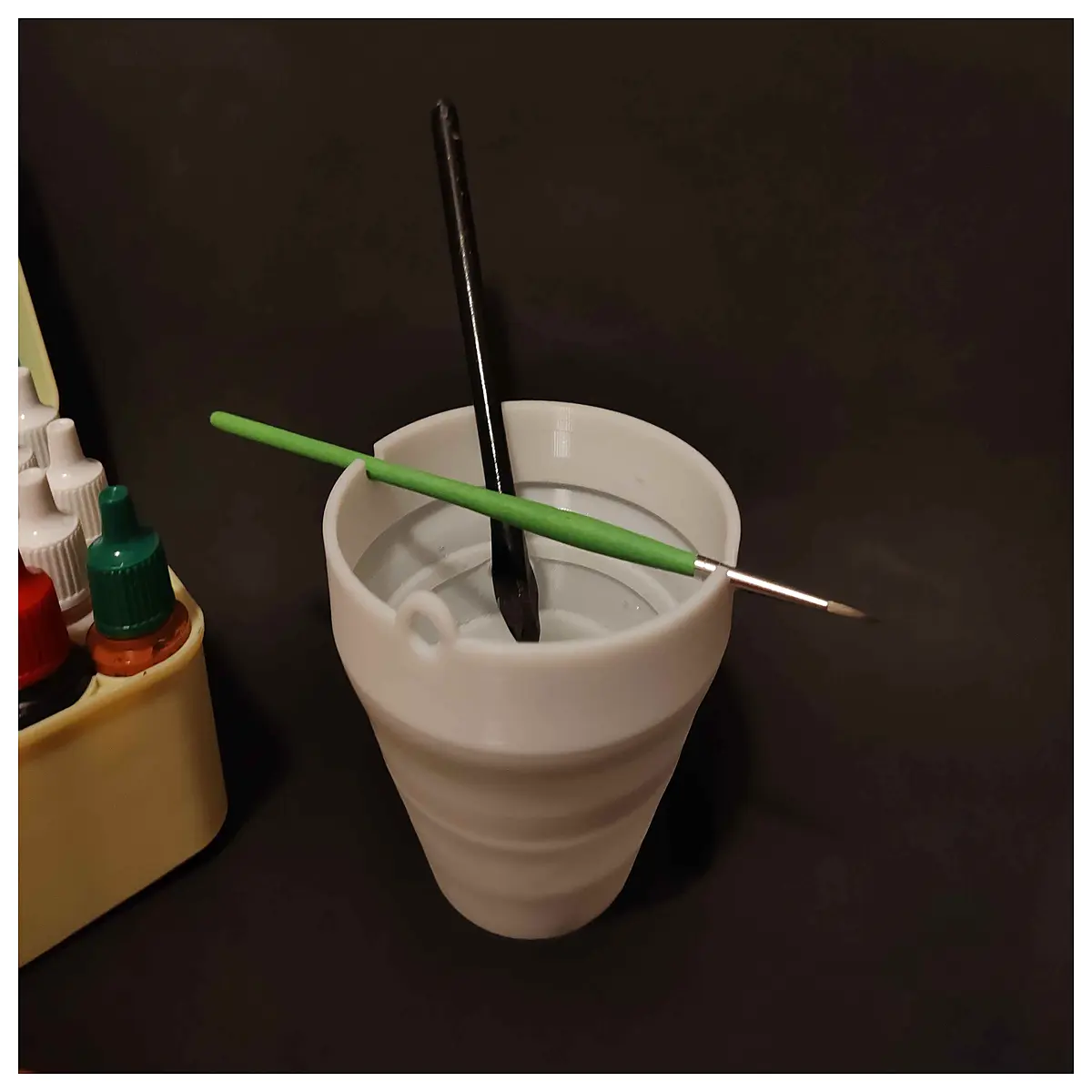 foldable accordion paint cup brush holder organizer portable travel water container for artists