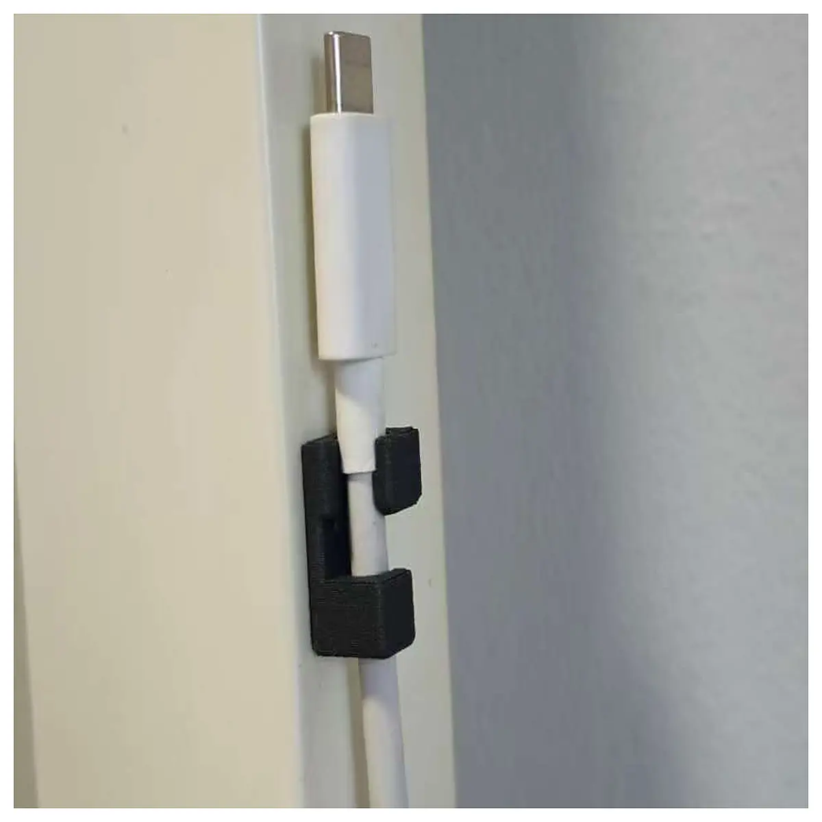 magnetic cable organizer clip no buckle wire holder for desk tidy charging cord magnet