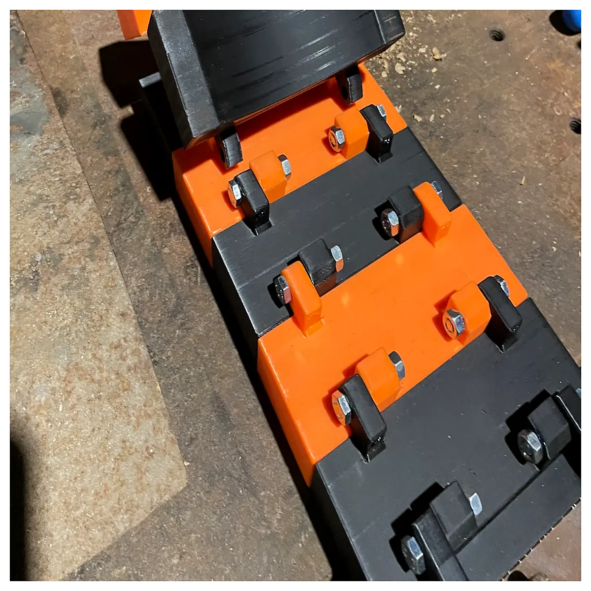 expandable lathe chuck cover with duty machine tool protection guard
