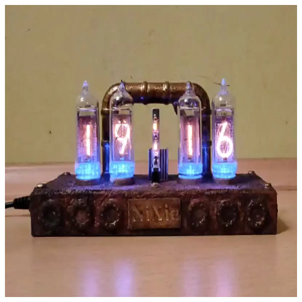 steampunk vacuum tube clock housing nixie tube case diy retro electronics project box