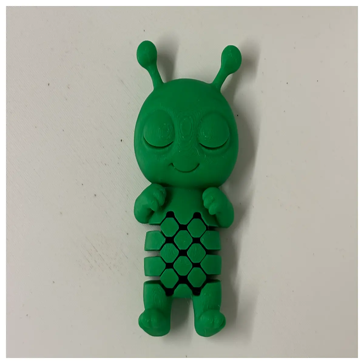 alien action figure collectible toy articulated joints sci fi for kids